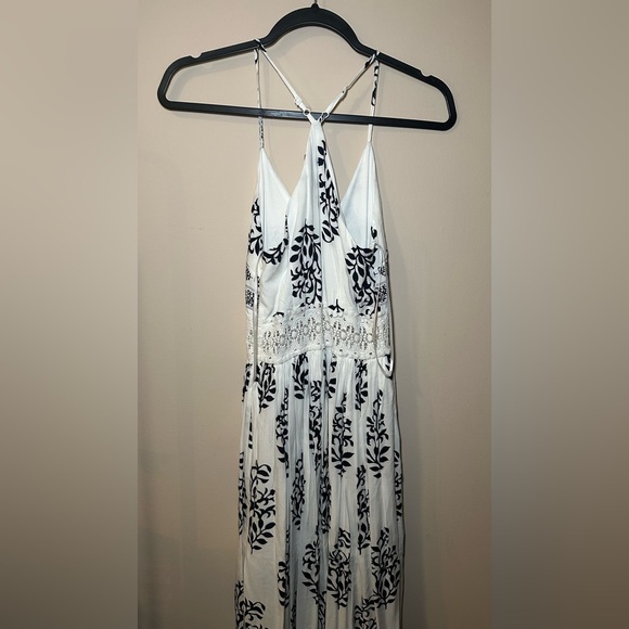 Miss Avenue Spaghetti Strap Criss Cross Maxi Dress Size Small - Picture 13 of 15